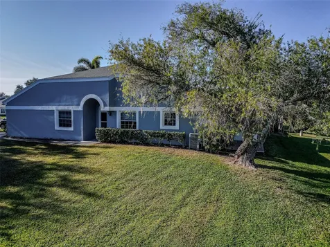 17 Penzance Court Safety Harbor FL 34695