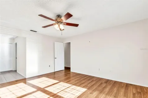 17 Penzance Court Safety Harbor FL 34695