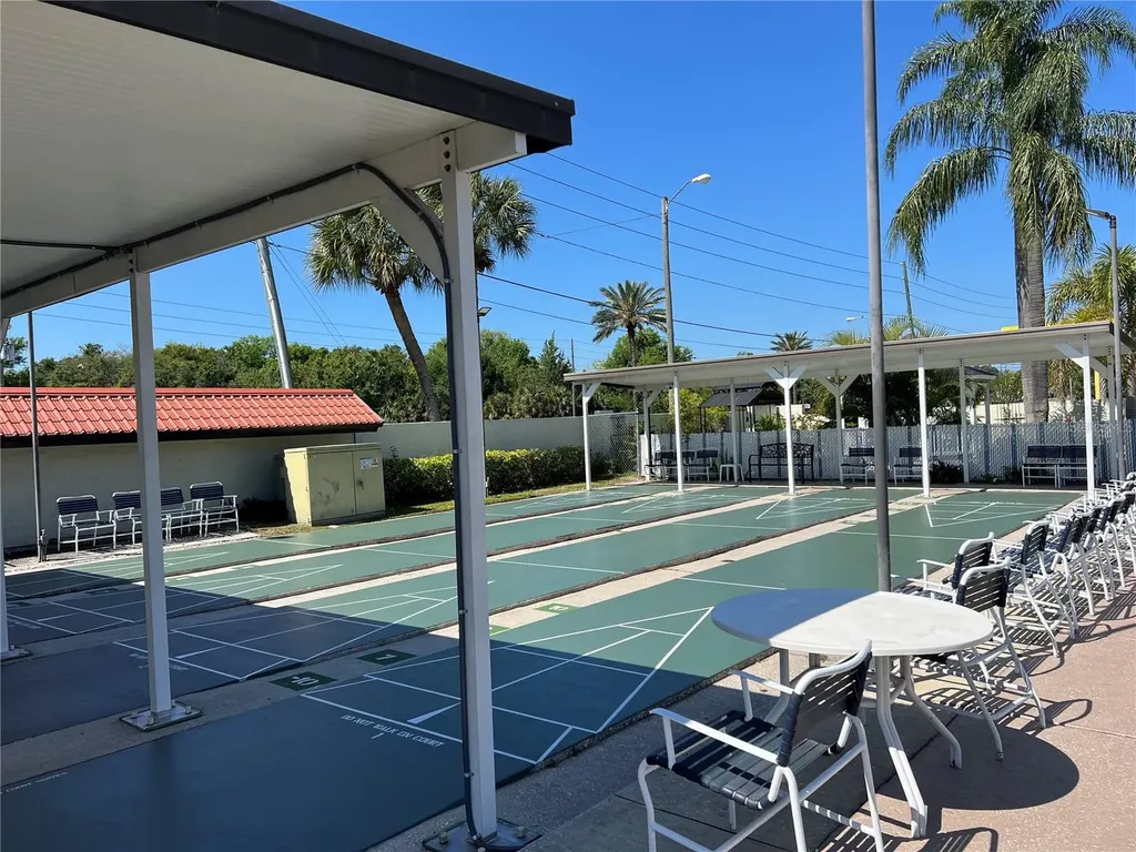 1100 E Bay Drive Largo FL 33770