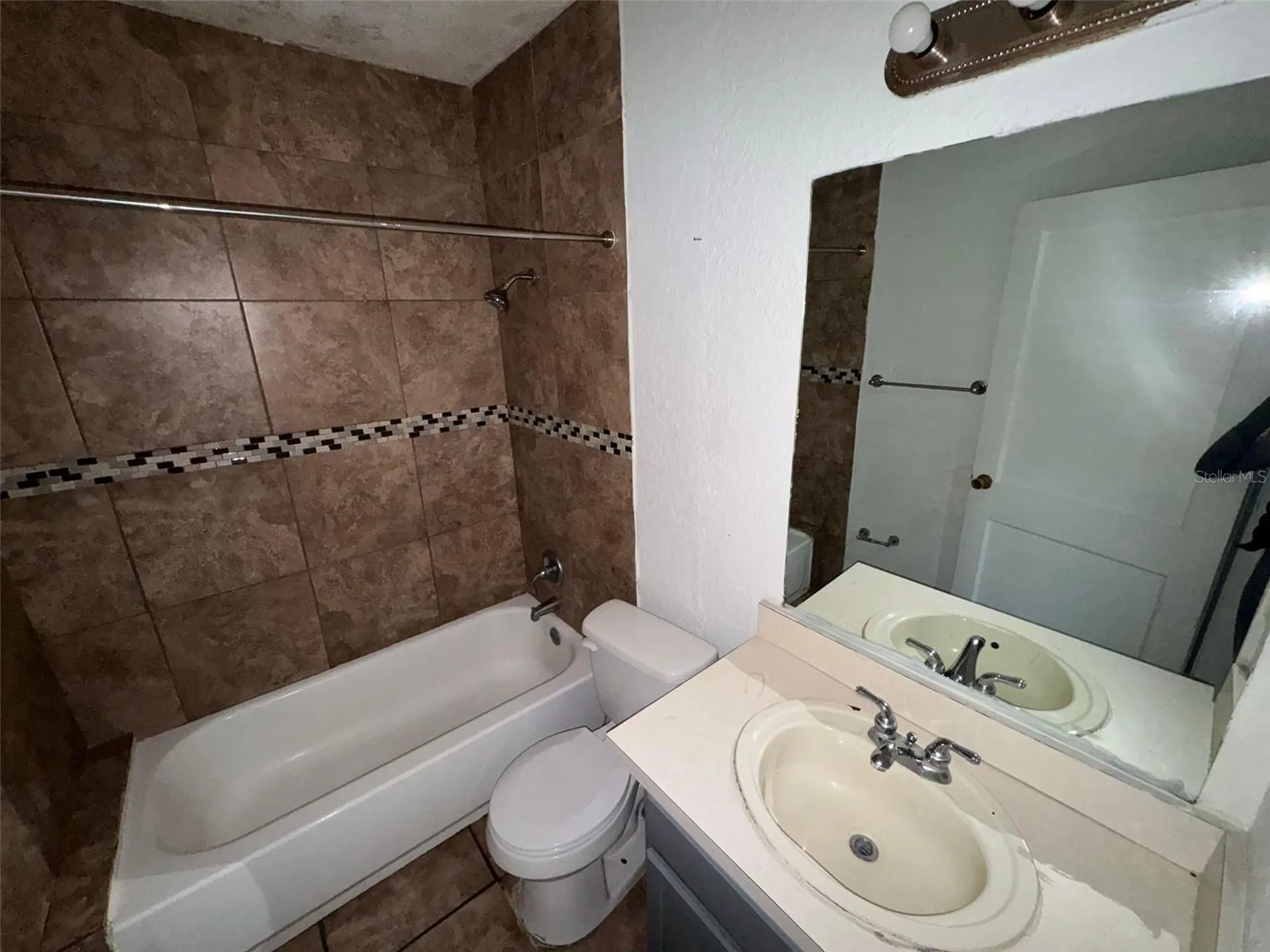 638 Columbia Orlando FL 32805