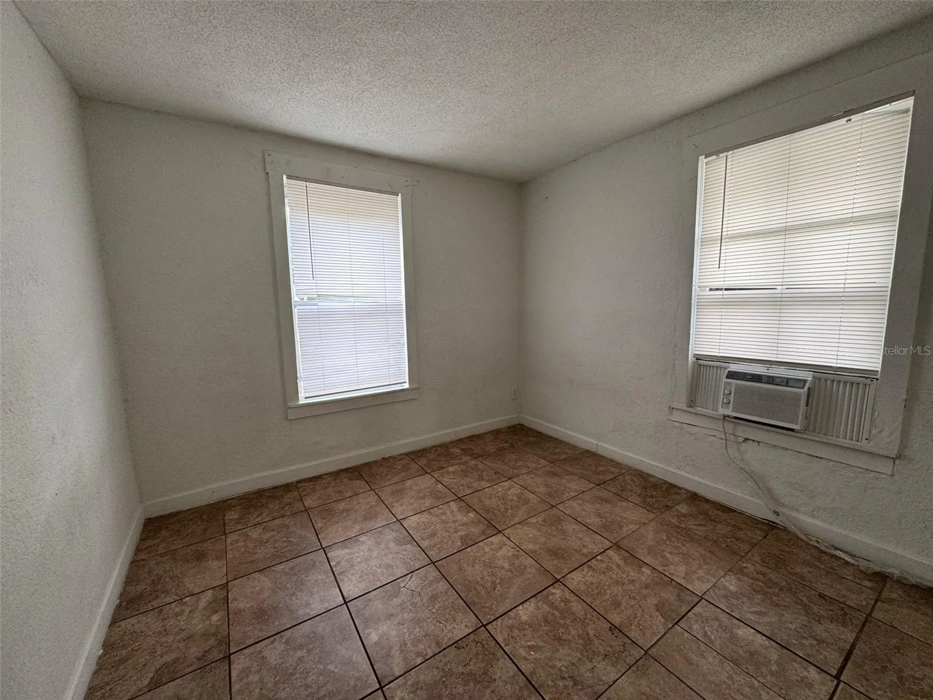 638 Columbia Orlando FL 32805