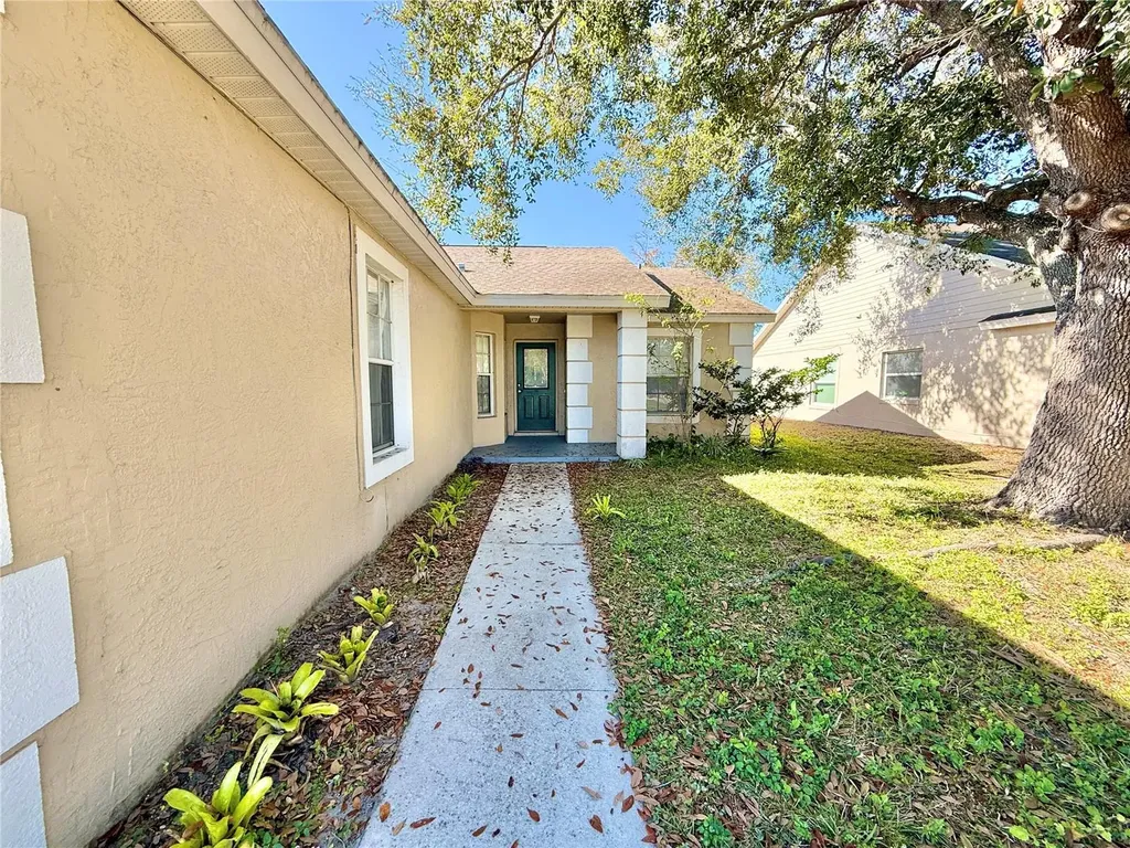 4695 Prairie Point Boulevard Kissimmee FL 34746
