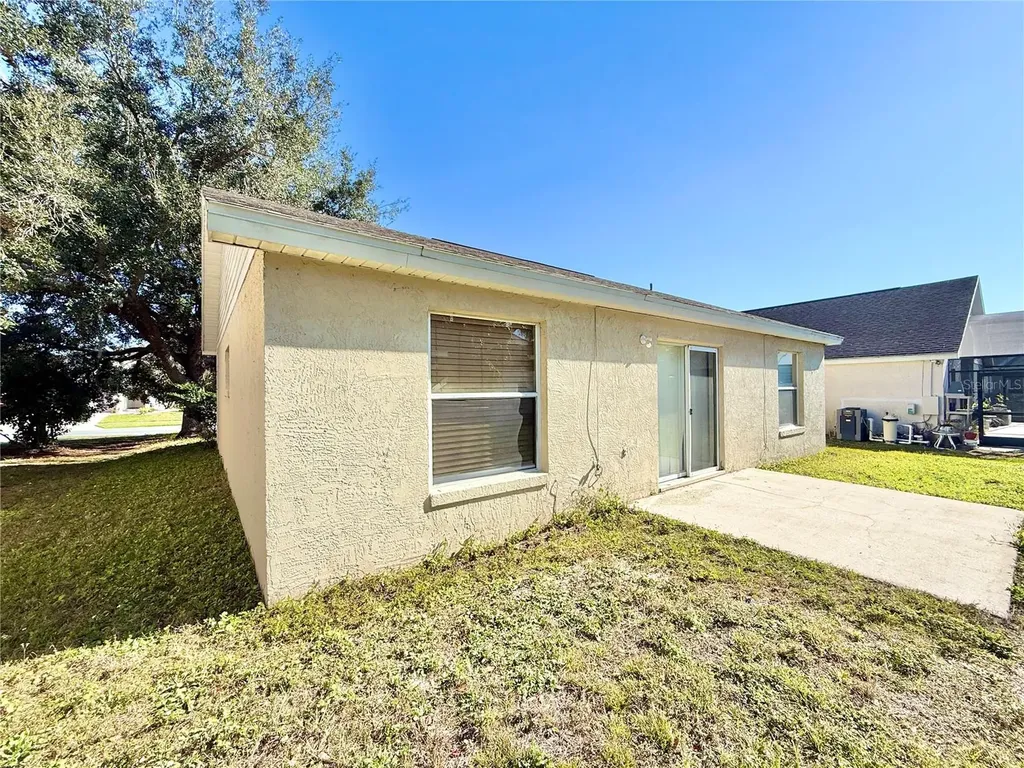 4695 Prairie Point Boulevard Kissimmee FL 34746