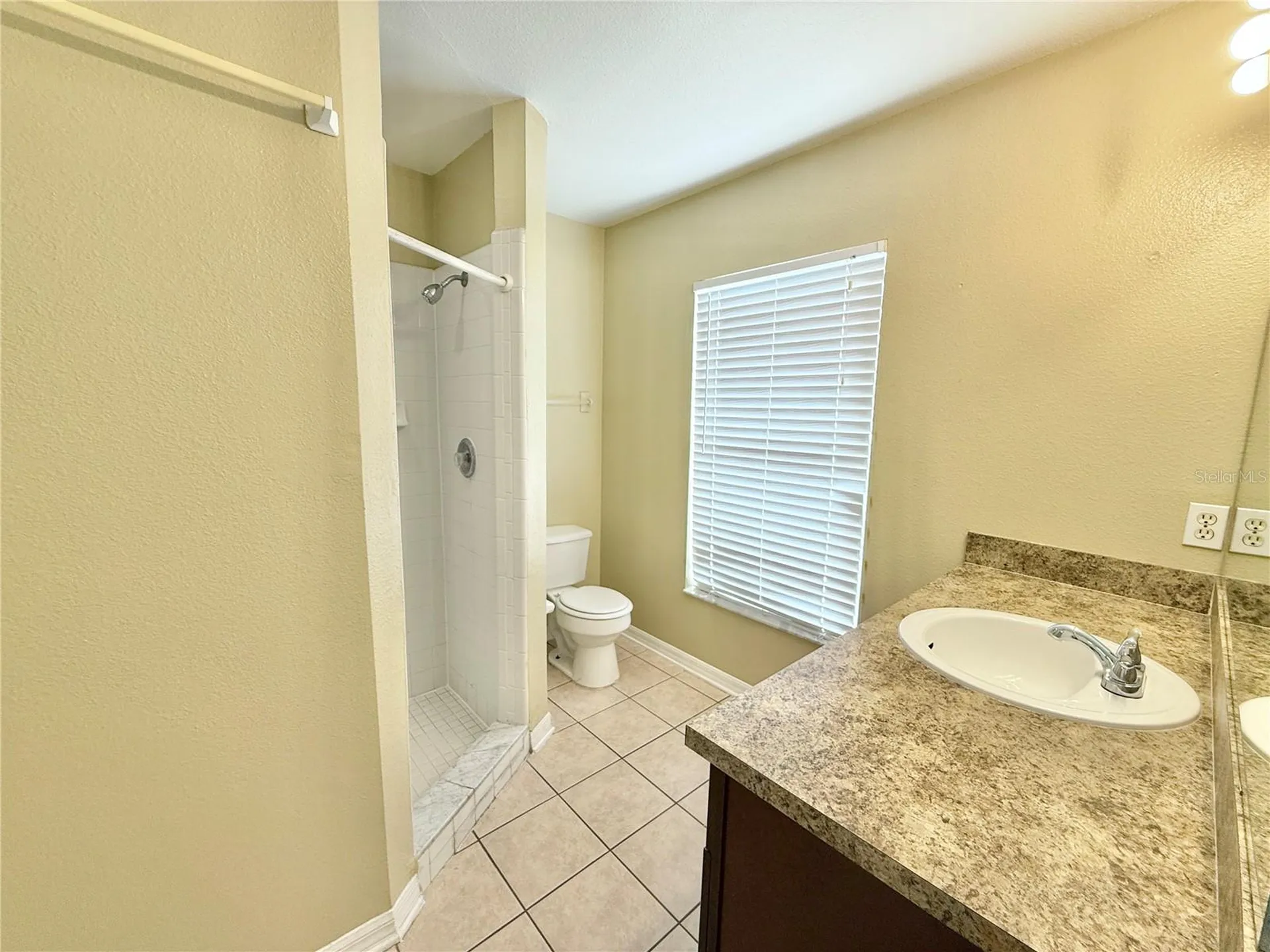 4695 Prairie Point Boulevard Kissimmee FL 34746