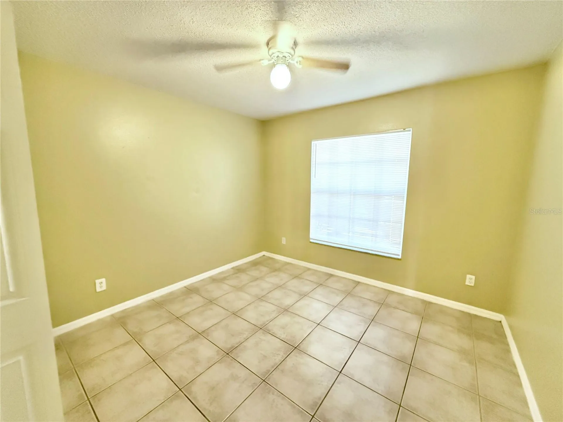 4695 Prairie Point Boulevard Kissimmee FL 34746