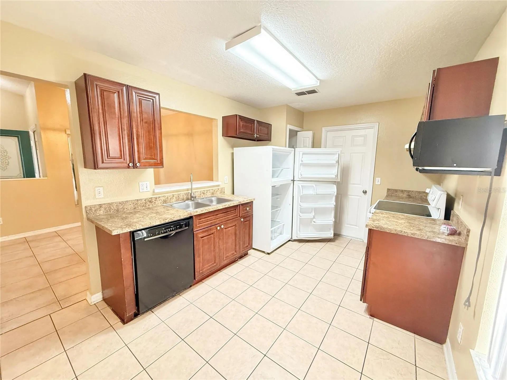 4695 Prairie Point Boulevard Kissimmee FL 34746