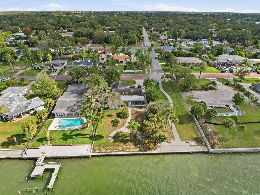 1600 Santa Barbara Drive Dunedin FL 34698