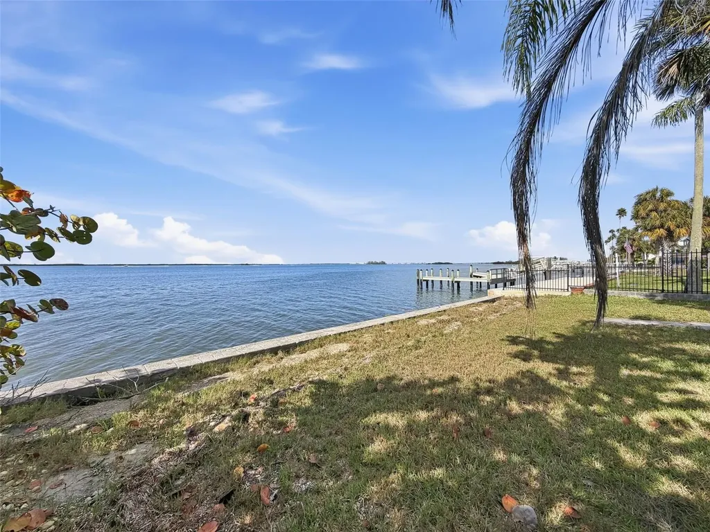 1600 Santa Barbara Drive Dunedin FL 34698