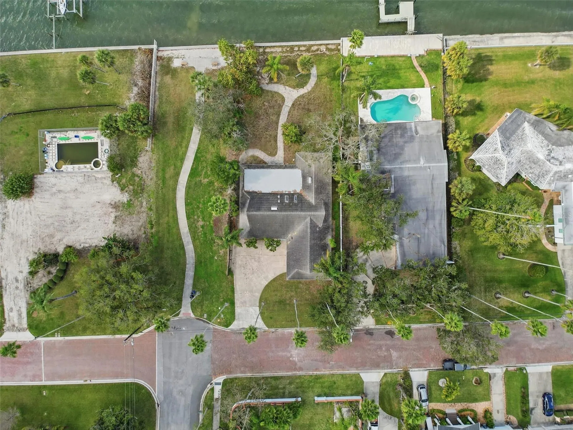 1600 Santa Barbara Drive Dunedin FL 34698