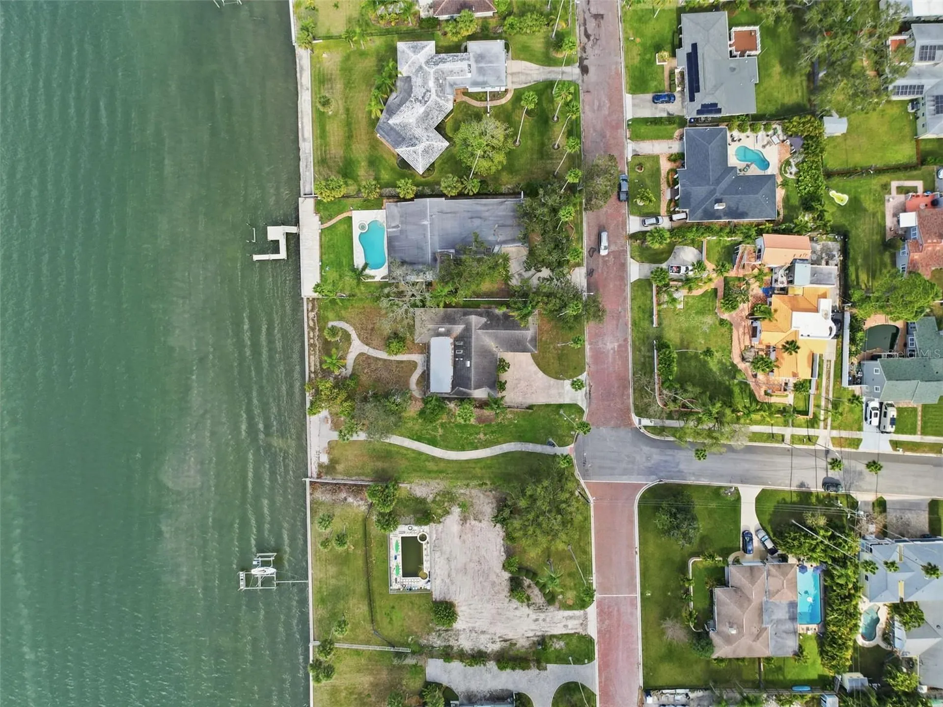 1600 Santa Barbara Drive Dunedin FL 34698