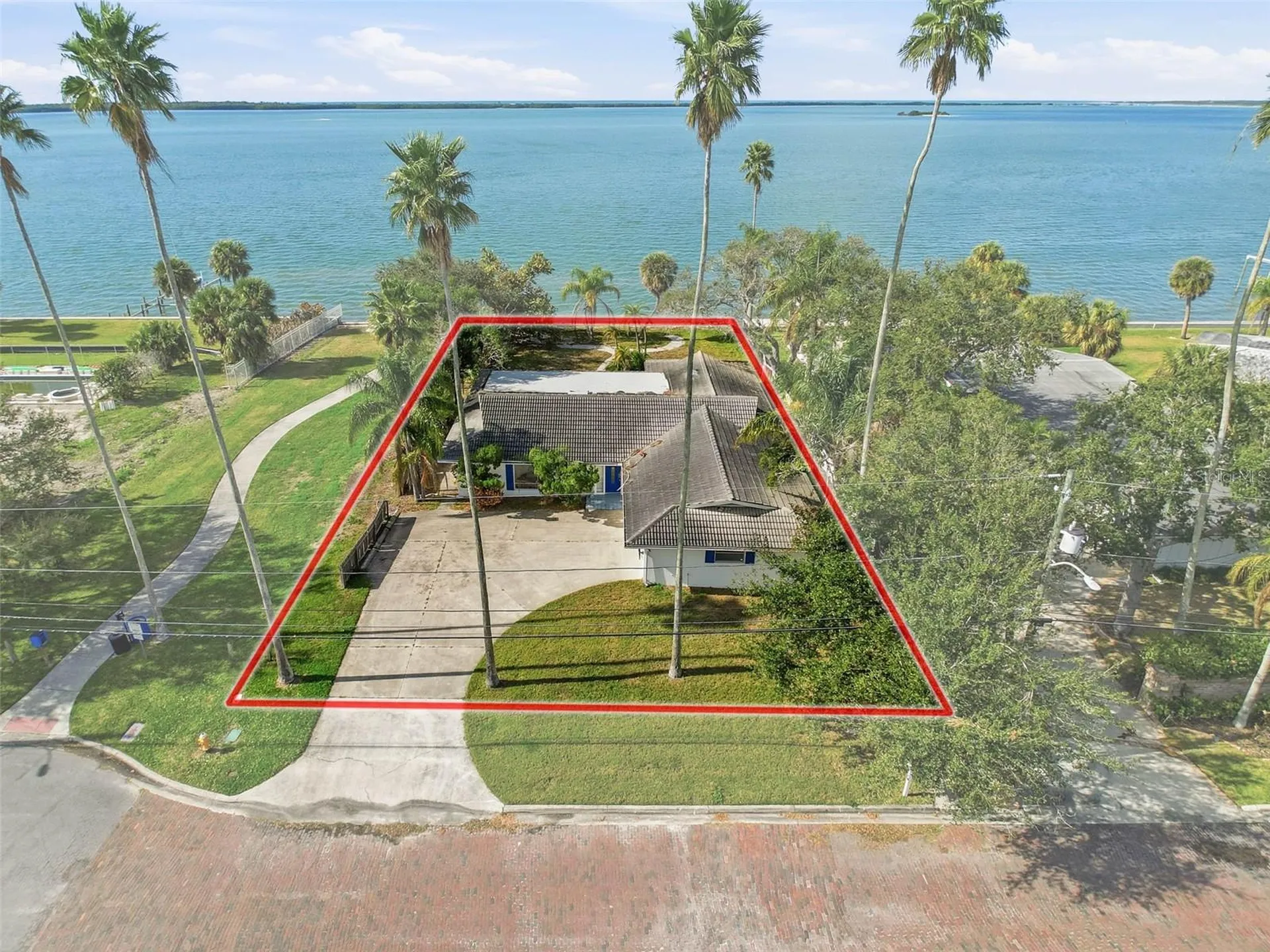 1600 Santa Barbara Drive Dunedin FL 34698