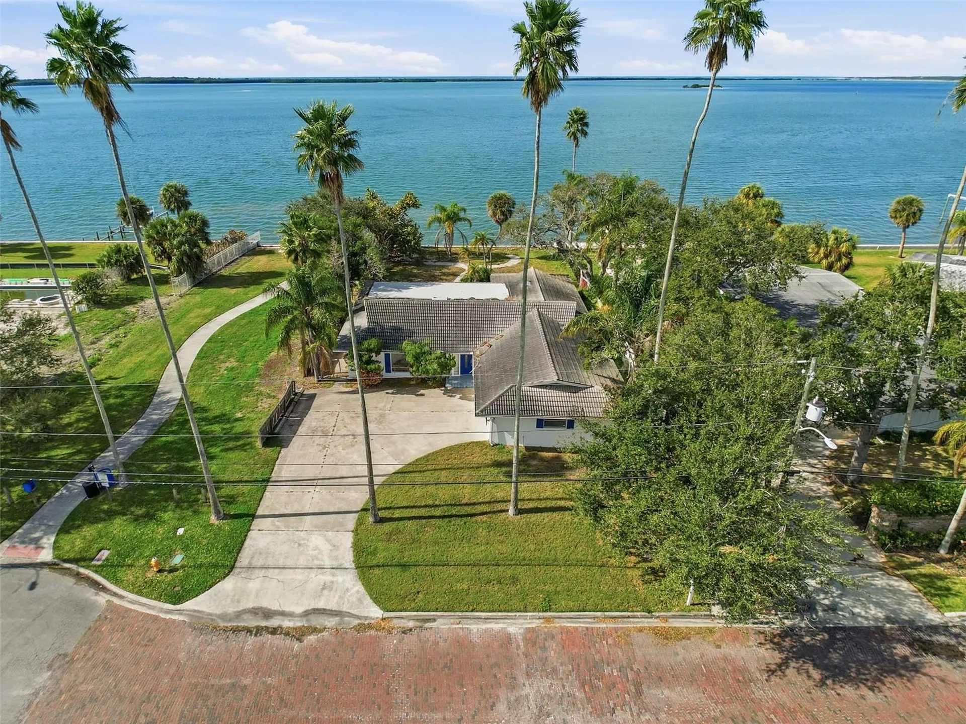 1600 Santa Barbara Drive Dunedin FL 34698