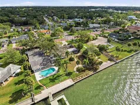 1600 Santa Barbara Drive Dunedin FL 34698