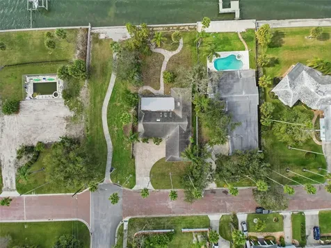 1600 Santa Barbara Drive Dunedin FL 34698