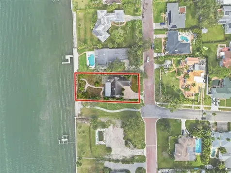 1600 Santa Barbara Drive Dunedin FL 34698