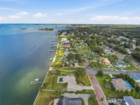 1600 Santa Barbara Drive Dunedin FL 34698