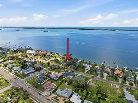 1600 Santa Barbara Drive Dunedin FL 34698