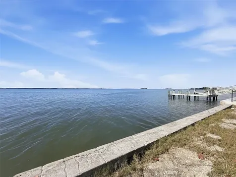 1600 Santa Barbara Drive Dunedin FL 34698
