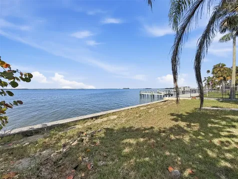 1600 Santa Barbara Drive Dunedin FL 34698