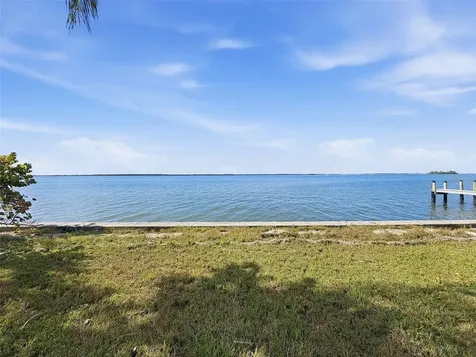 1600 Santa Barbara Drive Dunedin FL 34698