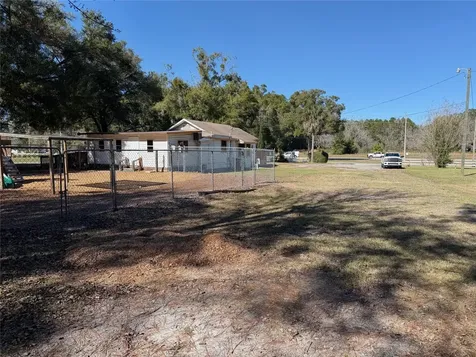 24621 Doc Karelas Drive Newberry FL 32669