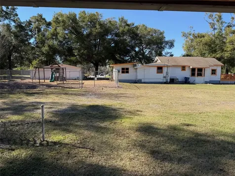 24621 Doc Karelas Drive Newberry FL 32669