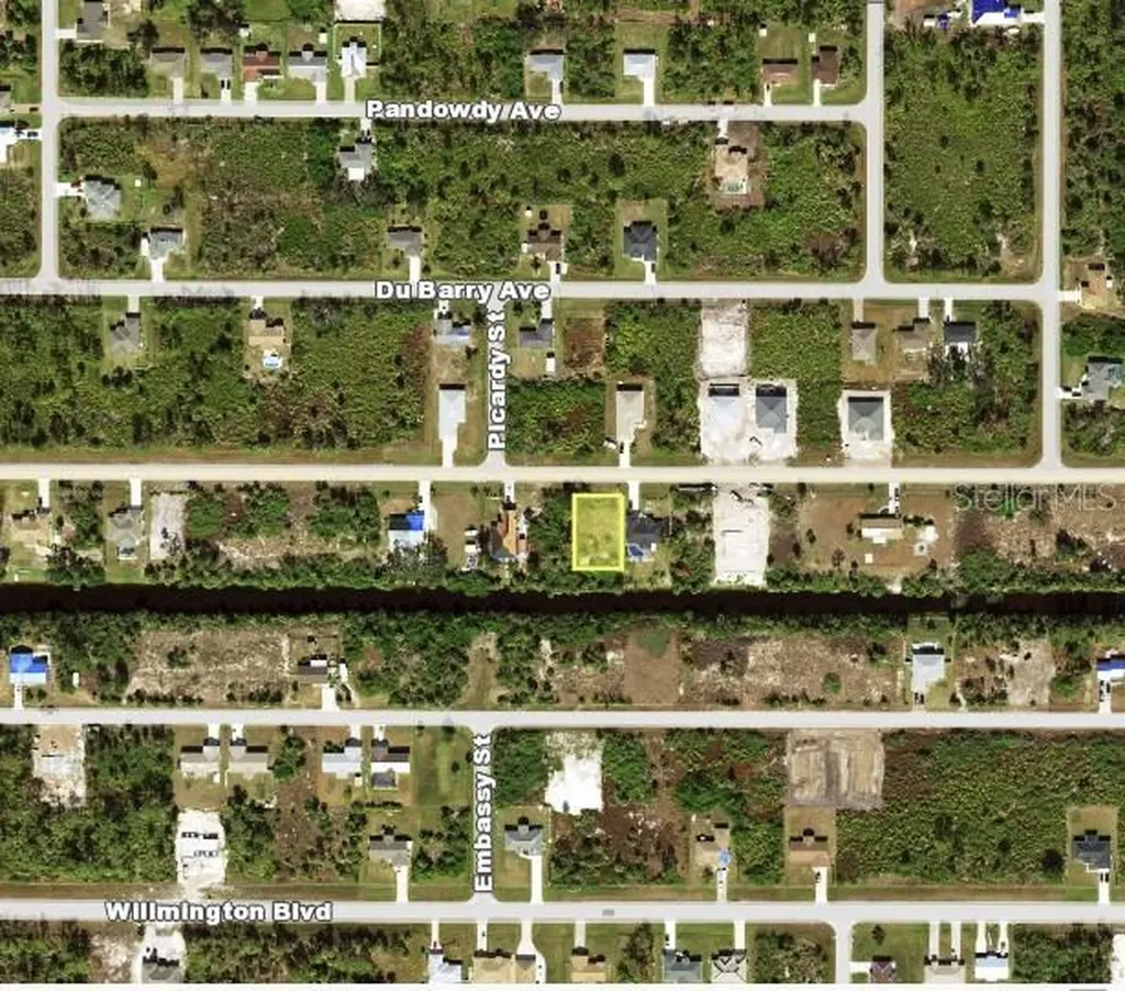 12155 Foresman Boulevard Port Charlotte FL 33981