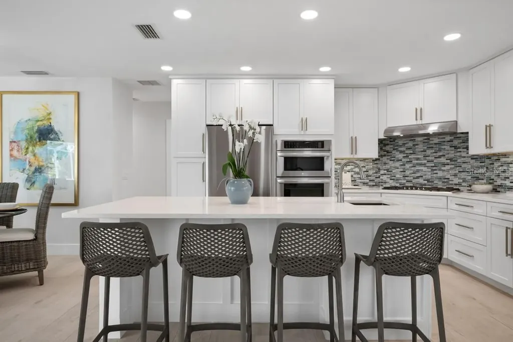 616 Foxworth Lane Holmes Beach FL 34217