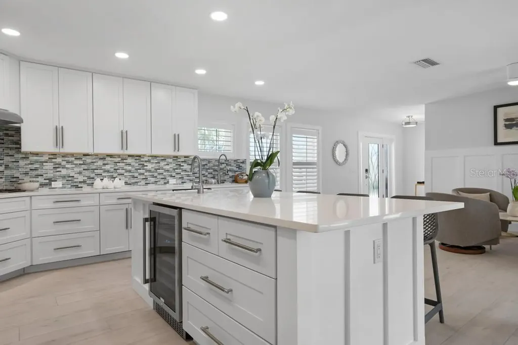 616 Foxworth Lane Holmes Beach FL 34217