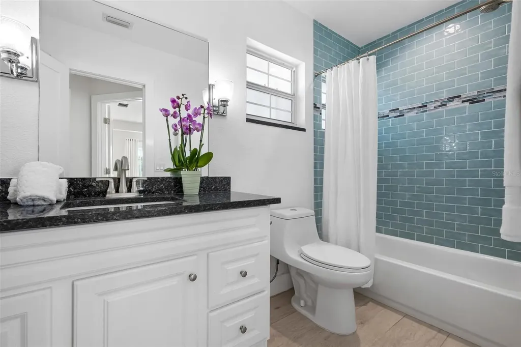 616 Foxworth Lane Holmes Beach FL 34217