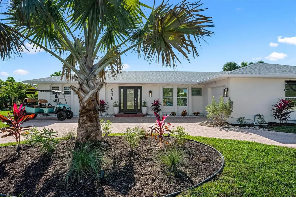 616 Foxworth Lane Holmes Beach FL 34217