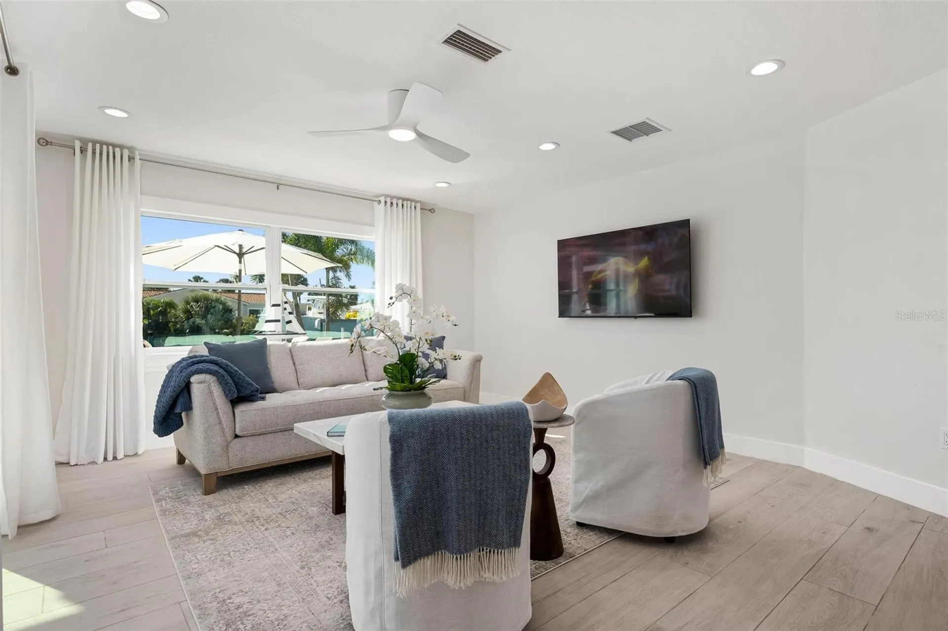 616 Foxworth Lane Holmes Beach FL 34217