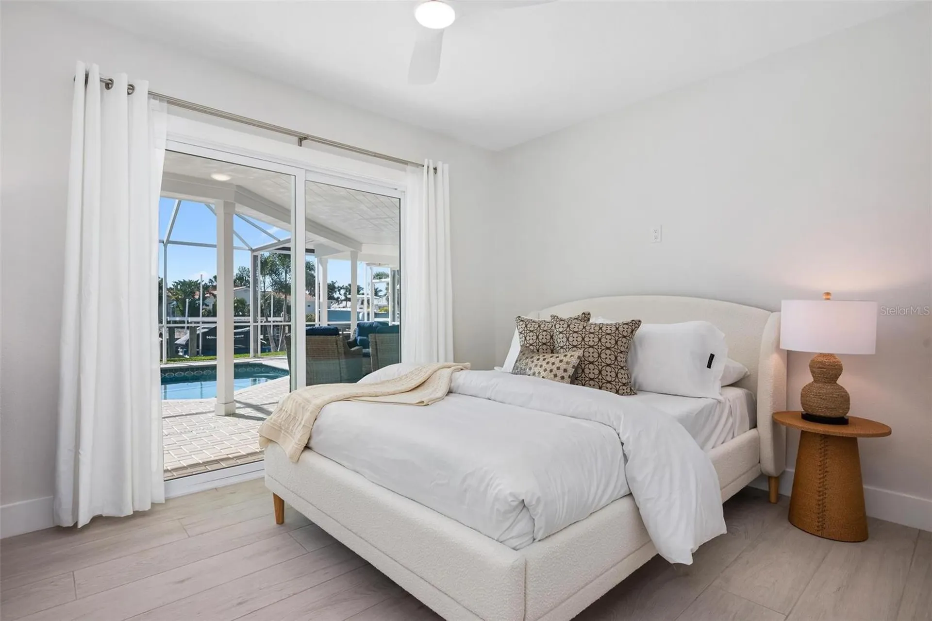 616 Foxworth Lane Holmes Beach FL 34217