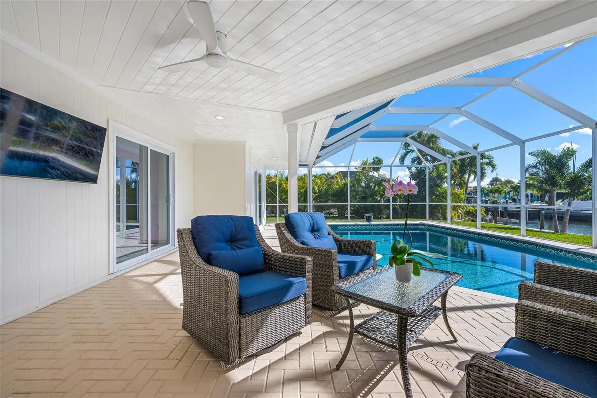 616 Foxworth Lane Holmes Beach FL 34217