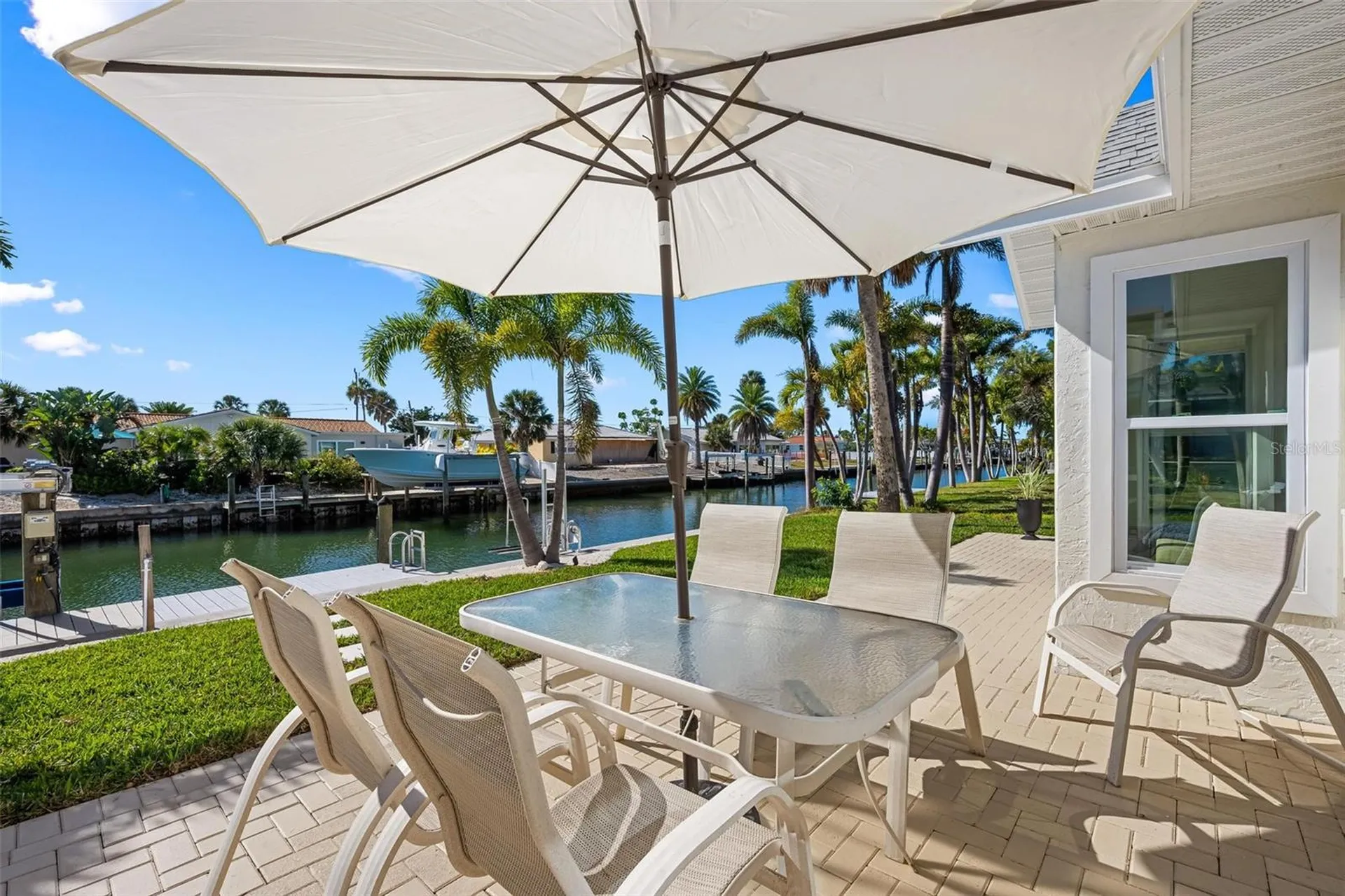 616 Foxworth Lane Holmes Beach FL 34217