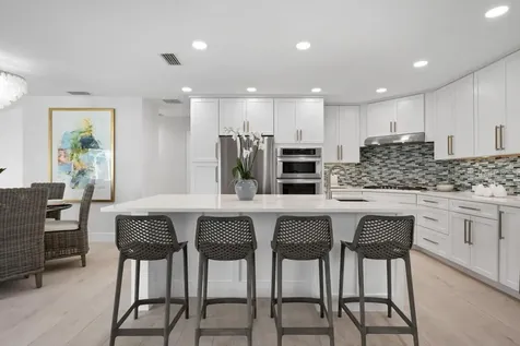 616 Foxworth Lane Holmes Beach FL 34217