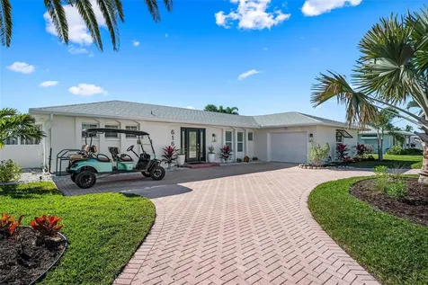 616 Foxworth Lane Holmes Beach FL 34217