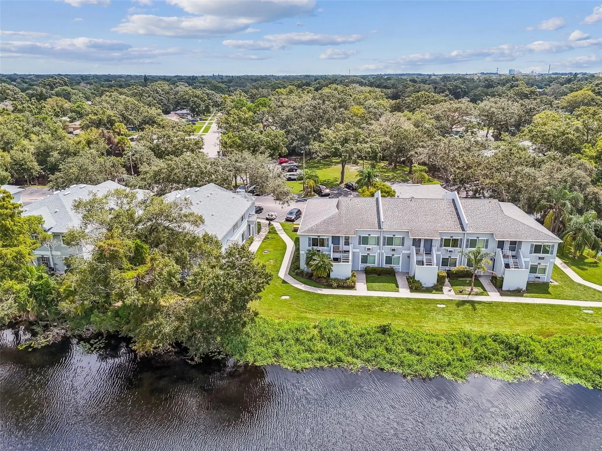 4133 Dolphin Drive Tampa FL 33617