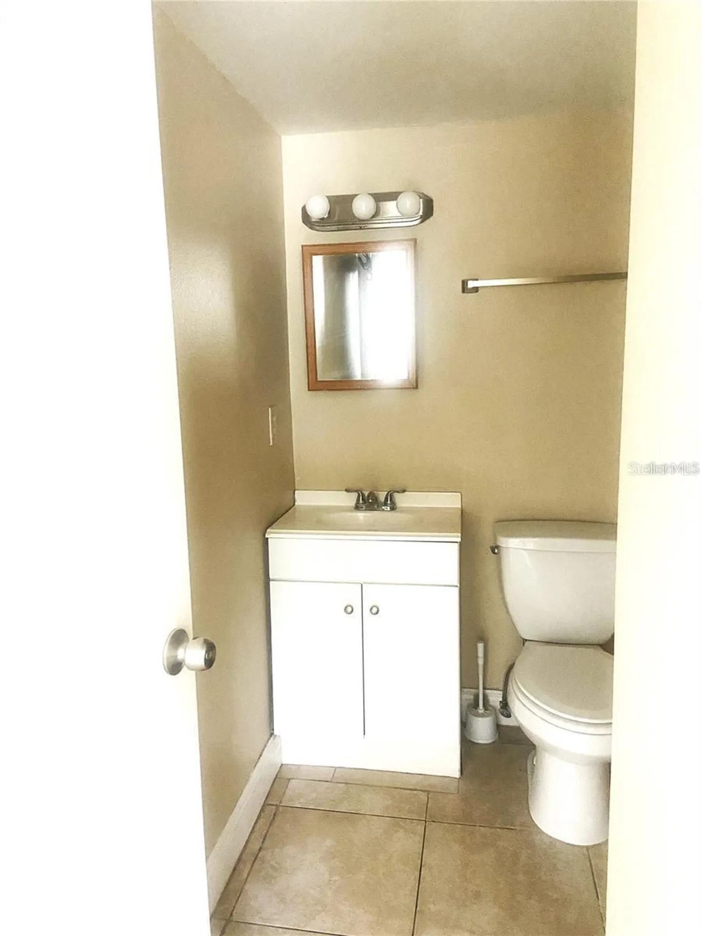 4133 Dolphin Drive Tampa FL 33617