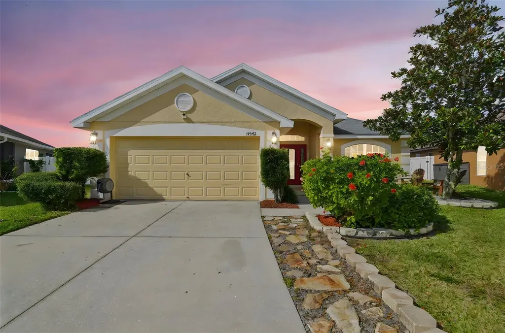 14342 Edinburgh Moor Drive Wimauma FL 33598