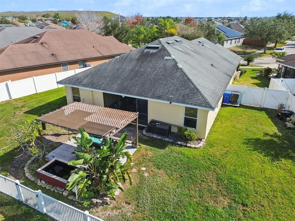 14342 Edinburgh Moor Drive Wimauma FL 33598