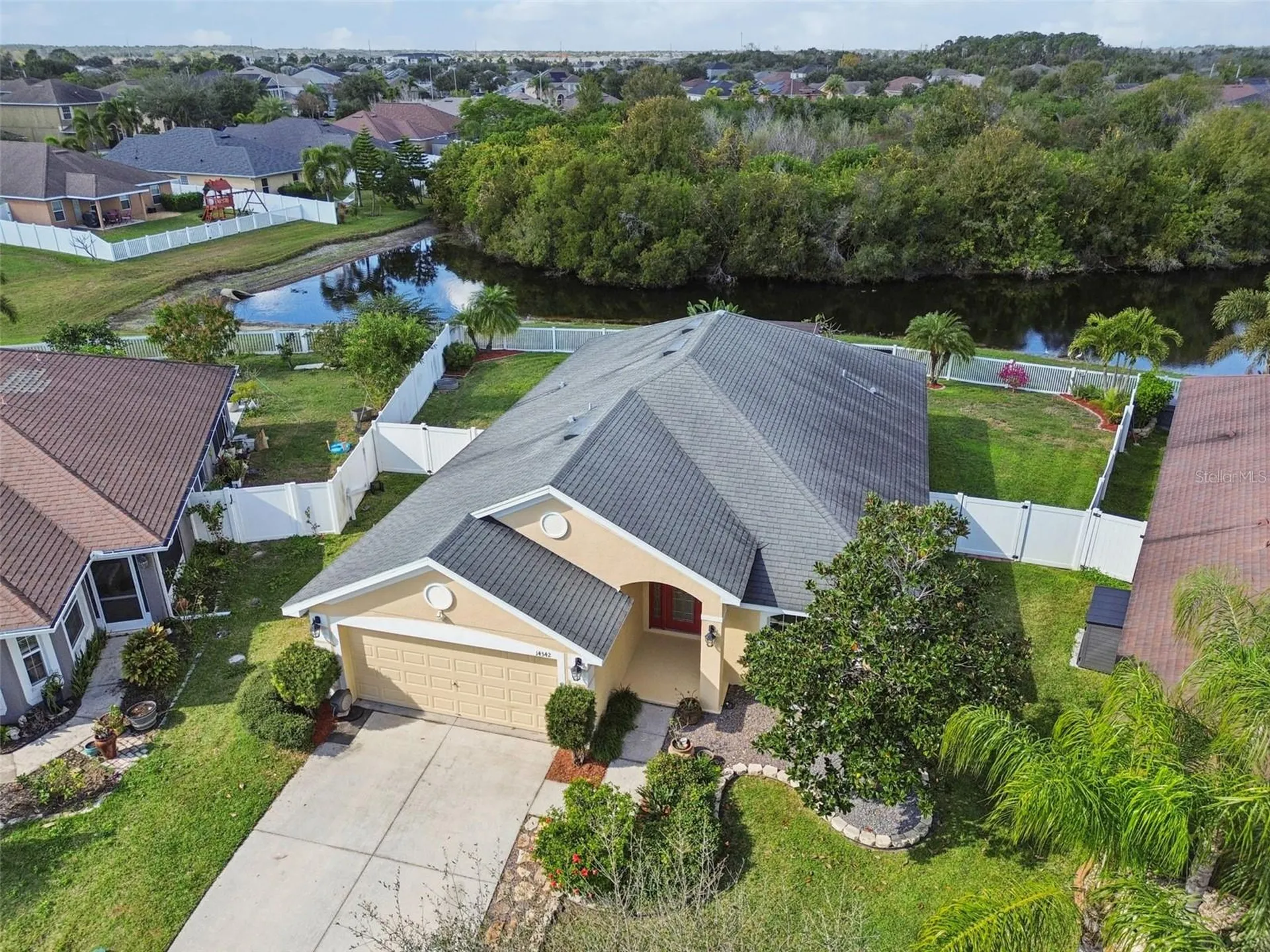 14342 Edinburgh Moor Drive Wimauma FL 33598