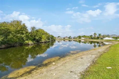14342 Edinburgh Moor Drive Wimauma FL 33598