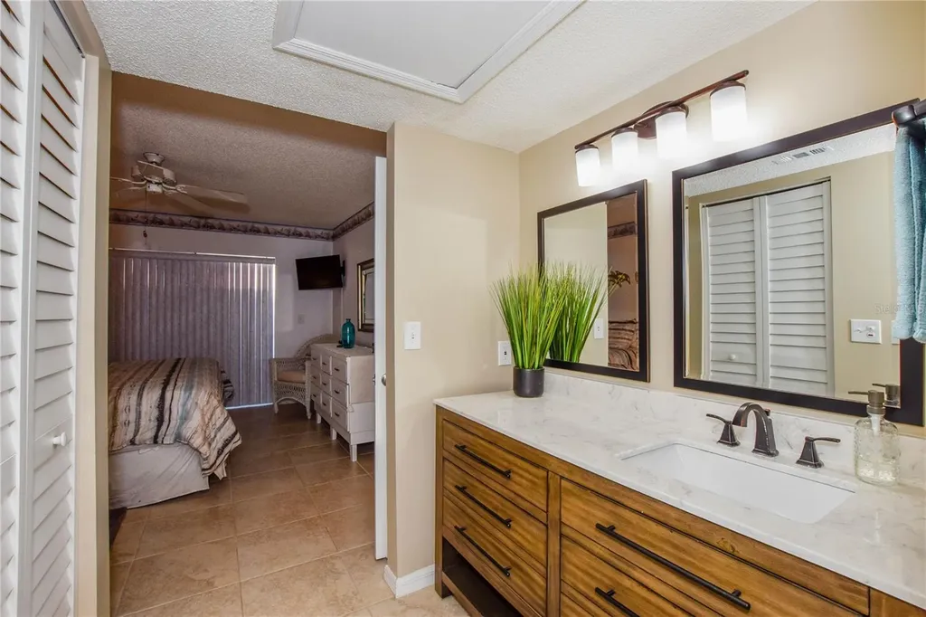 429 Wexford Circle Venice FL 34293