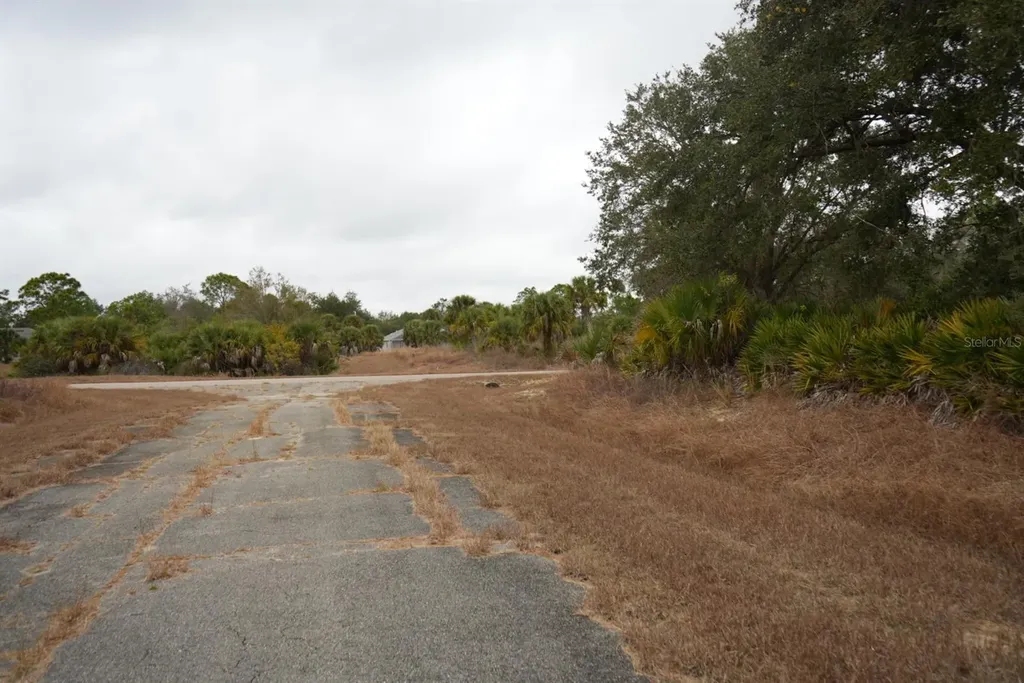 Dozier Terrace North Port FL 34288