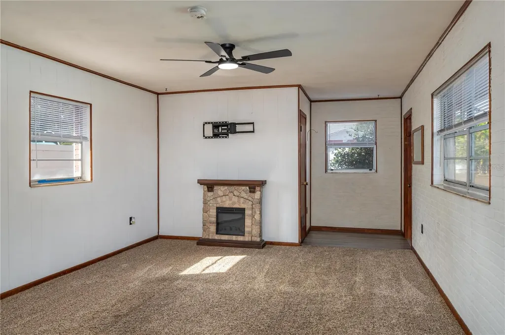 514 S Orange Avenue Fort Meade FL 33841