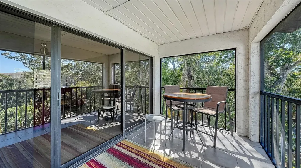 2746 Orchid Oaks Drive Sarasota FL 34239