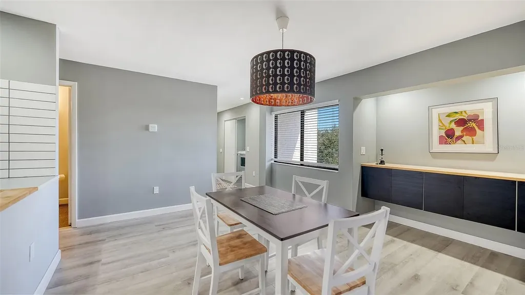 2746 Orchid Oaks Drive Sarasota FL 34239