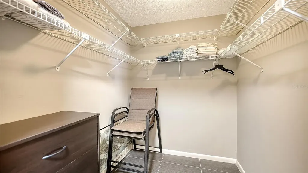 2746 Orchid Oaks Drive Sarasota FL 34239