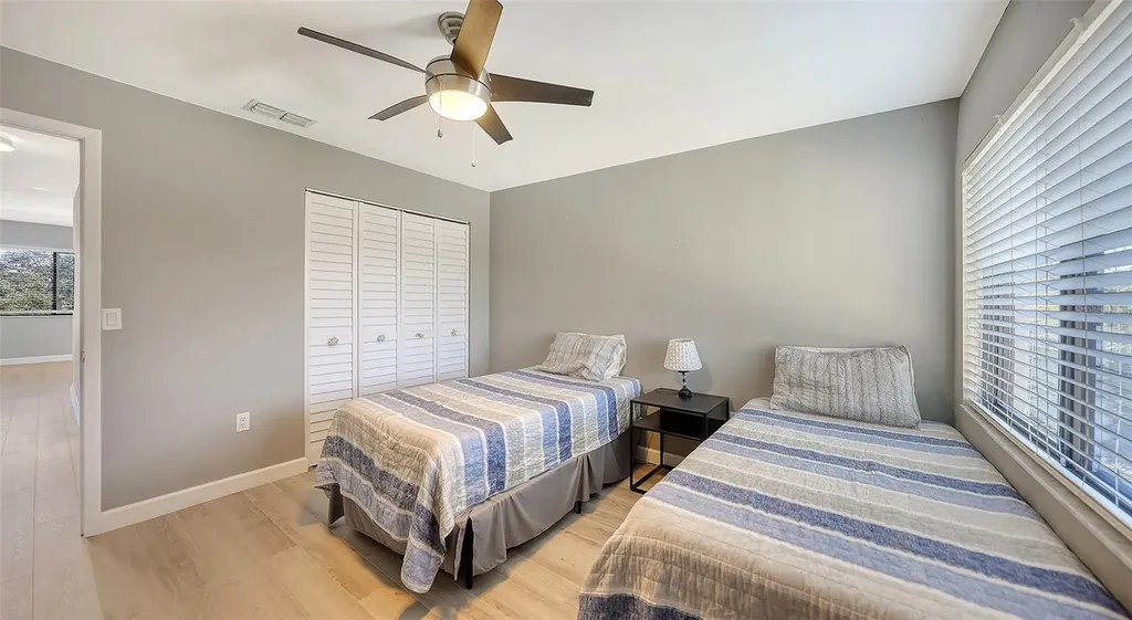 2746 Orchid Oaks Drive Sarasota FL 34239